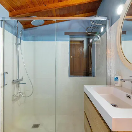 Lunatika House Vila