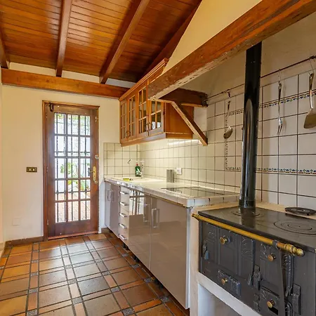 Lunatika House Vila